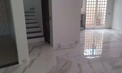 Sobrado de 300m² no Jaguaré, 3 suítes e área de lazer - FL28