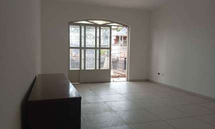 VENDA  NO BUTANTA SOBRADO 125 m² 03 DORMITÓRIOS SENDO UMA SUÍTE E DUAS VAGAS DE GARAGENS- FL38