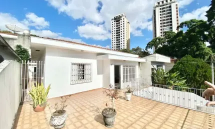 Casa térrea no centro do Jardim Bonfiglioli, 250m², próxima a tudo - FL28