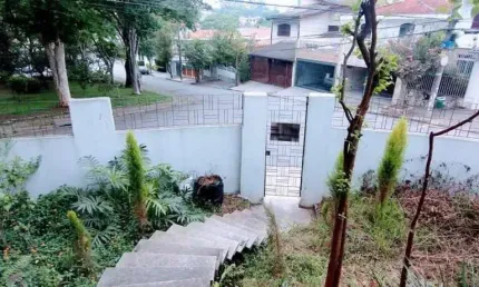 CASA COM 3 DORMITORIOS A VENDA NO BONFIGLIOLI BUTANTA SP  FL33