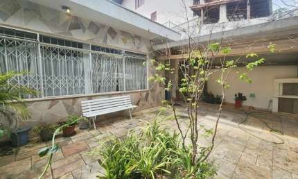 CASA TERREA com 100m², 2 Quartos, 2 Banheiros e Área Gourmet - FL43