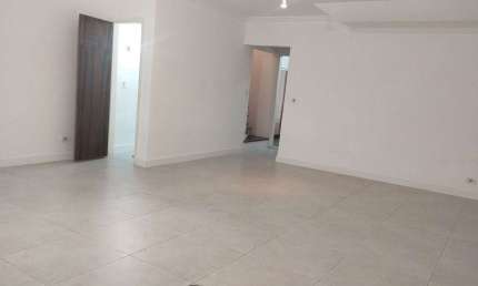 Casa em condomínio fechado com 3 quartos para alugar na Rua João de Oliveira Roma, 126, Instituto de Previdência, São Paulo, 170 m2 por R$ 3.600