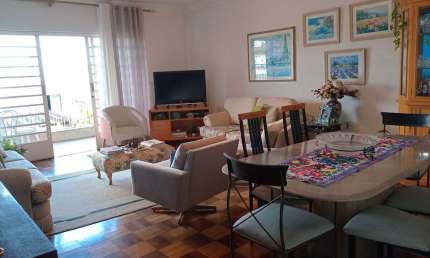 Casa Térrea Isolada com 283m² e Área de Lazer!! FL28