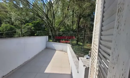 SOBRADO COM 3 QUARTOS SENDO 1 SUITES 2 VAGAS QUINTAL FÁCIL ACESSO AO METRO ACEITA PET FL55