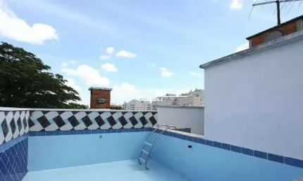 Imóvel espaçoso na V. São c/ 4 dorms, sendo 2 suítes, 3 vagas de garagem. FL23