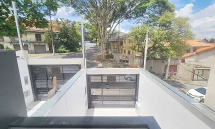Sobrado Butantã novo , 2 quartos, 2 suítes , 2 vaga de carro . Fl58..