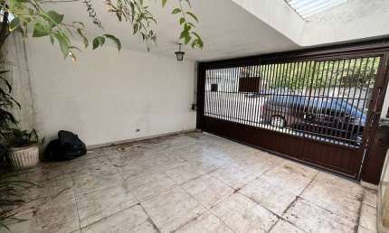 Casa em condomínio fechado com 3 quartos para alugar na Avenida Professor José Maria Alkmin, 946, Jardim Ester, São Paulo