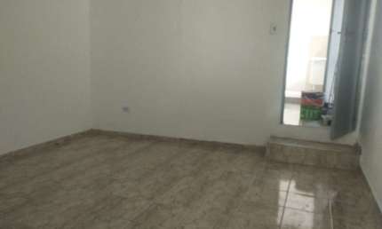 Casa com 3 quartos para alugar na Rua das Academias, 47, Vila Universitária, São Paulo, 170 m2 por R$ 2.800