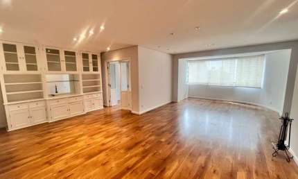 Apartamento com 3 quartos para alugar na Rua Manuel Jacinto, 901, Vila Morse, São Paulo