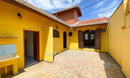 CASA TÉRREA ! 4 QUARTOS - 2 SUÍTES  3  VAGAS COBERTAS -  BUTANTÃ -METRO BUTANTA