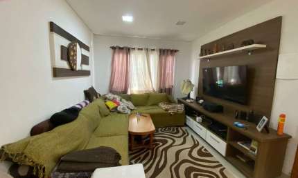Sobrado de 170m² no Jardim Bonfiglioli com Quintal e Churrasqueira, FL28