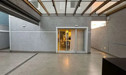 Sobrado 3 quartos , 3 vaga de carro , área de lazer , corredor na lateral .fl58