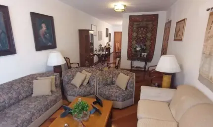 Sobrado de 250m² na Vila Sônia - 6 Vagas e Excelente Localização, FL28