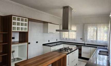 Casa em condomínio fechado com 3 quartos para alugar na Rua Comendador Alberto Bonfiglioli, 16, Parque Frondoso, Cotia, 200 m2 por R$ 11.000