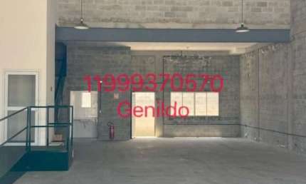 GALPÃO COM 300M2 COM 4 VAGAS 3 BANHEIROS  PORTÃO ELETRÔNICO FL55