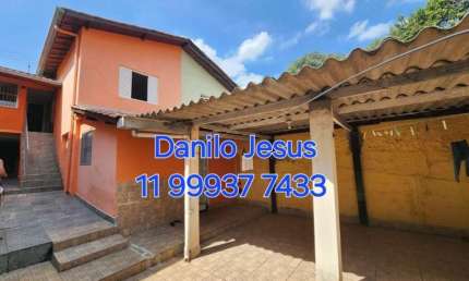 Casa com 3 quartos para alugar na Rua Edvard Carmilo, 1165, Jardim Celeste, São Paulo