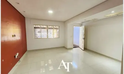 OPORTUNIDADE - CASA TÉRREA VILA MORSE - 2 DORMITORIOS (2 SUITES) COM 2 VAGAS