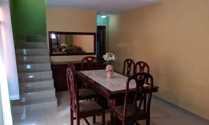 Casa com 3 quartos para alugar na Rua Juan Alfonseca, 200, Parque Ipê, São Paulo