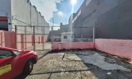 Terreno comercial para alugar na Rua Lourenço Saporito, 115, Jardim Ana Maria, São Paulo