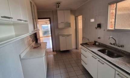 Apartamento com 3 quartos para alugar na Avenida Otacílio Tomanik, 313, Vila Polopoli, São Paulo