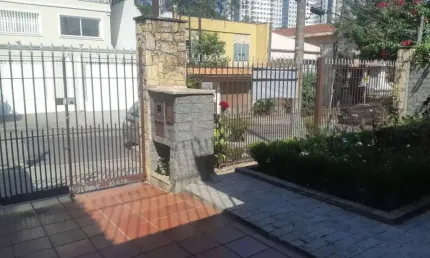 Casa com 3 quartos para alugar na Rua Antônio Devisate, 31, Jardim Bonfiglioli, São Paulo