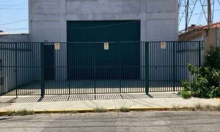 Barracão / Galpão / Depósito com 2 salas para alugar na Rua Doutor Antônio Roberto Neto, 281, Jardim Esmeralda, São Paulo, 260 m2 por R$ 9.500