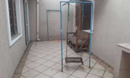 Casa com 2 quartos para alugar na Rua Emanuel Guedes, 242, Conjunto Residencial Butantã, São Paulo, 160 m2 por R$ 3.000