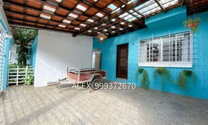 Casa 3 dormitorios com 2 vagas - a 5 minutos do  metro vila sonia