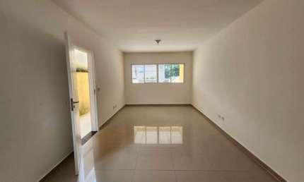 Casa em condomínio fechado com 3 quartos para alugar na Rua Poetisa Colombina, Jardim Bonfiglioli, São Paulo