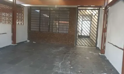 CASA TERREA COM 2 DORMITORIOS PROXIMO AO METRO VL SONIA FL26