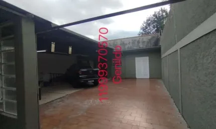 Casa terrea 3 quartos edicula 3 vagas quintal deposito fácil acesso ao metro  aceita pet fl55