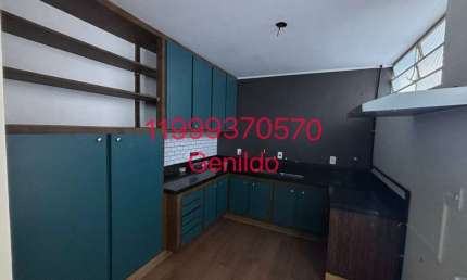CASA COM PISCINA, 3 QUARTOS, 1 SUITES 4 VAGAS AR CONDICIONADO ARMÁRIOS PLANEJADOS,   ACEITA PET FL55