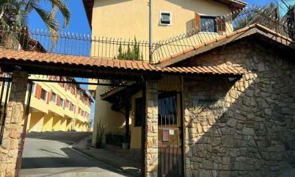 SOBRADO EM CONDOMINIO FECHADO 02 VAGAS MAIS HOME OFFICE REVERSÍVEL - VILA GOMES - FL38