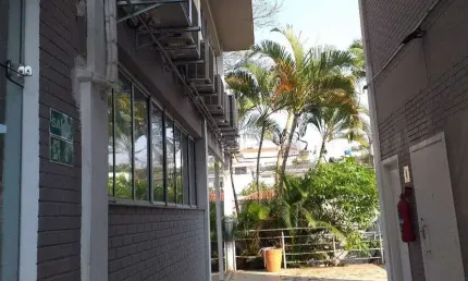 Prédio com 6 salas para alugar na Rua Alvarenga, 679, Butantã, São Paulo