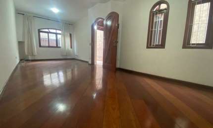 Sobrado  3 quartos 1 suíte 2 vagas no jardim Monte Kemel / Butantã. FL64