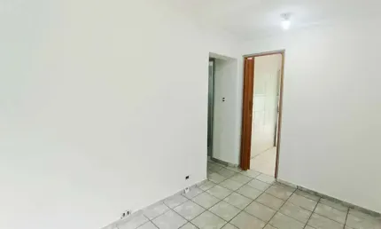 Casa 2 quartos com quintal entrada compartilhada fl14