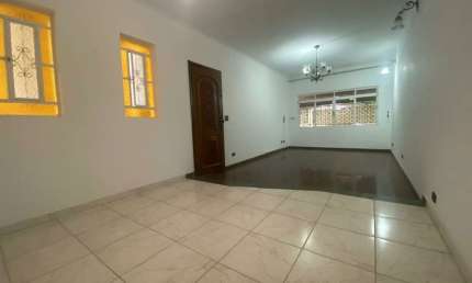 Sobrado  3 quartos 1 suíte 2 vagas no Butantã.  FL64