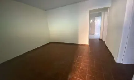 Casa térrea  com 2 quartos 2 vagas e 1 salão comercial no butantã. fl64