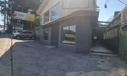 Sala comercial para alugar na Avenida São Camilo, 6911, Granja Viana, Cotia