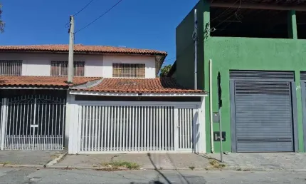 Casa em condomínio fechado com 3 quartos para alugar na Rua Tasselli Ugo, 11111, Vila Dalva, São Paulo