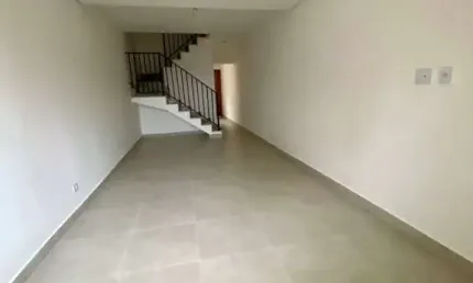 Sobrado 140m2 novo Jardim Bonfiglioli 3 Quartos 1 suíte 2 vagas quintal