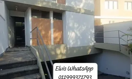 Casa em condomínio fechado com 4 quartos para alugar na Rua João Della Manna, Rolinópolis, São Paulo