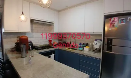 CASA COM 2 QUARTOS SENDO 1 COM TERRAÇO 2 VAGAS COM PORTÃO ELETROTÔNICO ARMÁRIOS PANEJADOS FL55