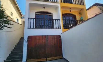 Sobrado butantã.  3 quartos sendo 1 suíte.  4 vaga.