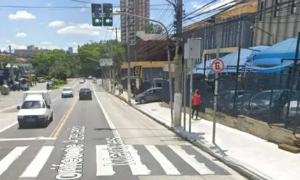 Barracão / Galpão / Depósito para alugar na Avenida Corifeu de Azevedo Marques, 2147483647, Vila Lageado, São Paulo