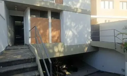 Casa em condomínio fechado com 4 quartos para alugar na Rua Fernando Caldas, 444, Rolinópolis, São Paulo