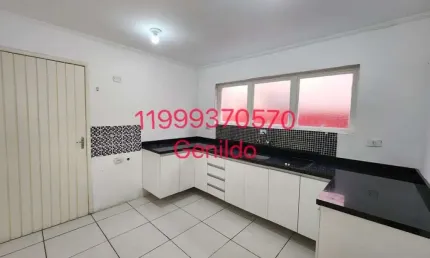 Sobrado em condomínio com 3 quartos 1 suite 2 vagas  3 banheiros portaria 24 horas quadra fl55