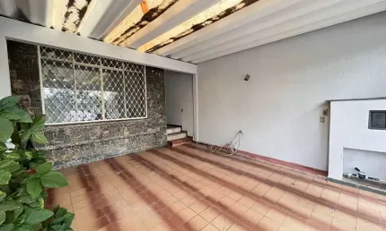 Casa em condomínio fechado com 2 quartos para alugar na Rua Cânio Rizzo, 2147483647, Jardim Trussardi, São Paulo
