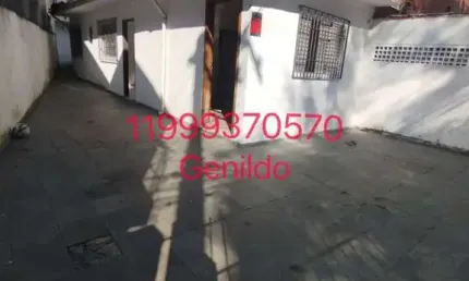Casa terreá com 3 quartos,  sala, cozinha, quintal, escritório, 2 vagas, fácil acesso ao metro, fl55