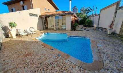 Casa com 4 dormitórios à venda, 392 m² por R$ 1.080.000,00 - Jardim das Nações - Taubaté/SP